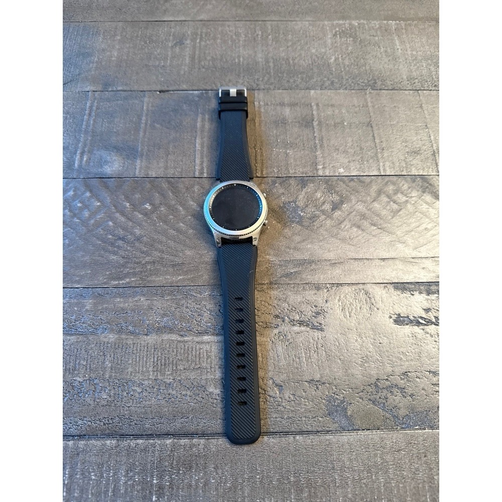 Samsung Gear S3 Classic without charger